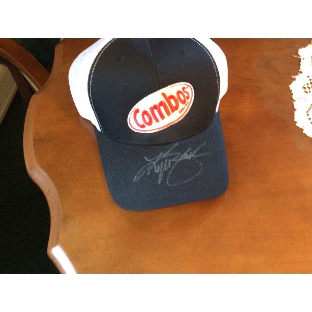 Kyle Busch signed Combos hat. Never worn. Perfect condition .